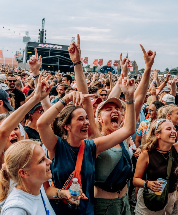 @jensbaert - Flogging Molly 30.jpg