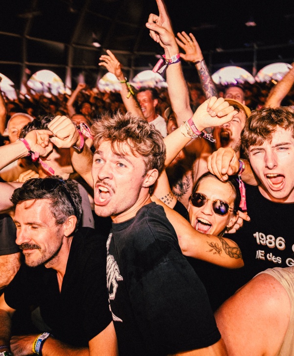Pukkelpop 2025 - Hi Vis - 20u38m43s - @behangmotief.jpg