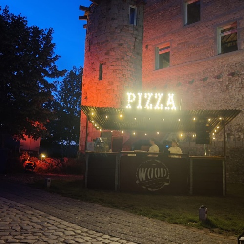 WOOD PIZZA.jpg